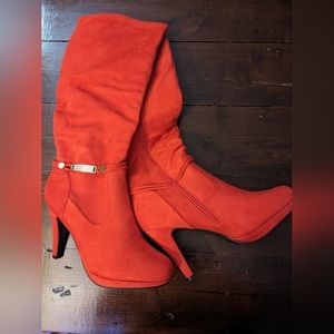 8.5 - NWOT - Red suede knee high ruched heeled Boots